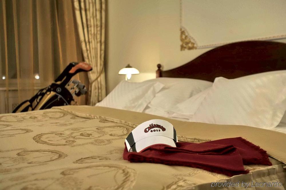 Hotel General Boutique & Wellness Praga